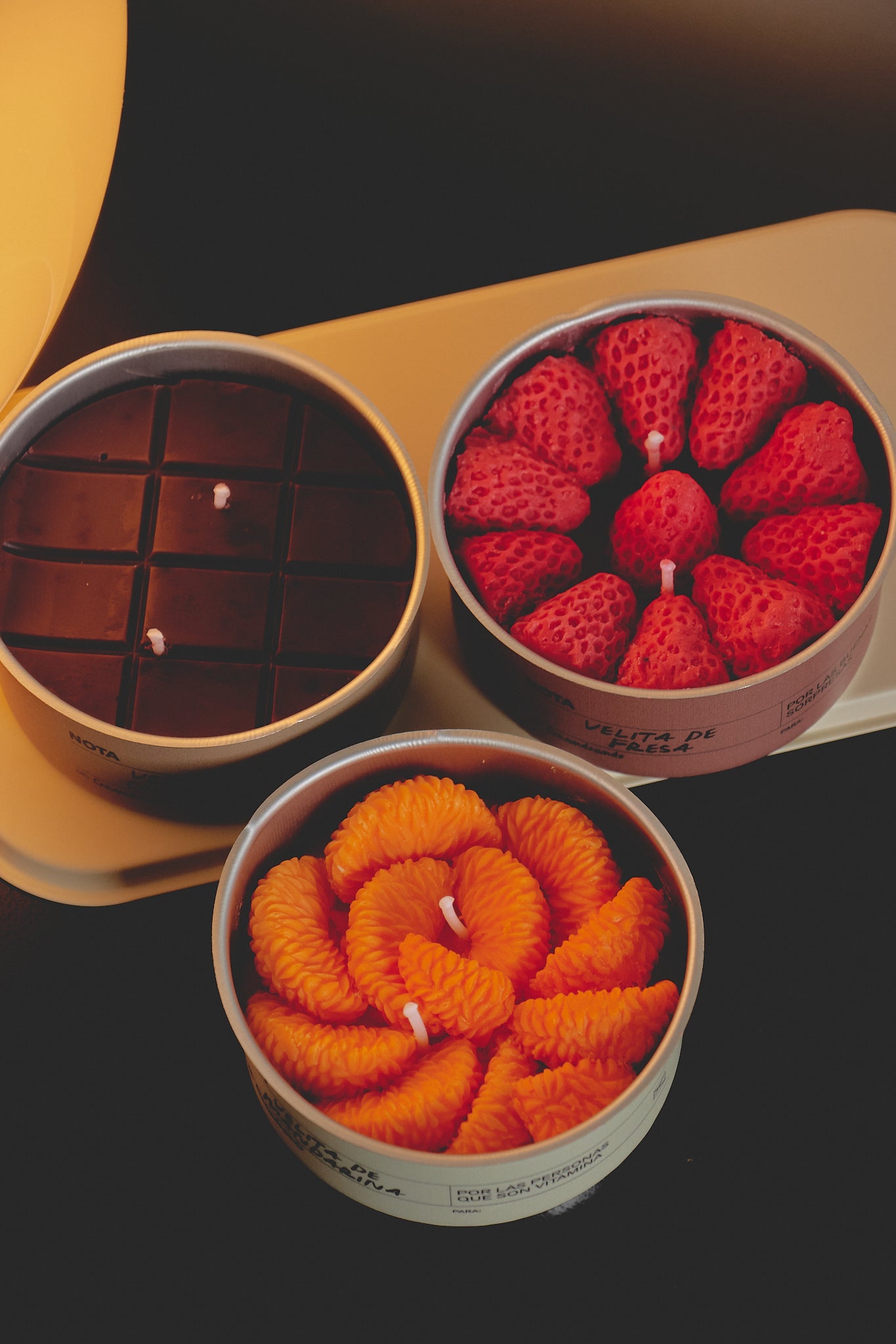 Vela en lata de chocholate