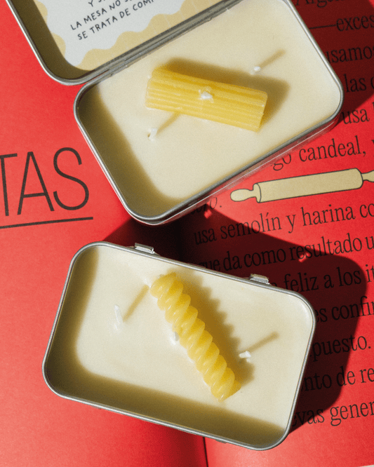 Velita en lata pasta